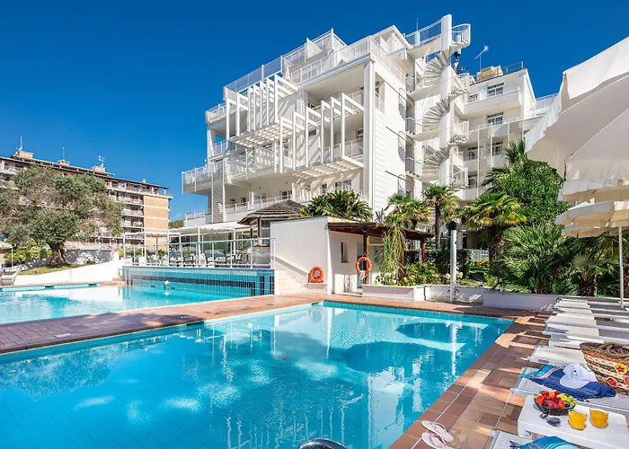 Bembo Отель Бибионе